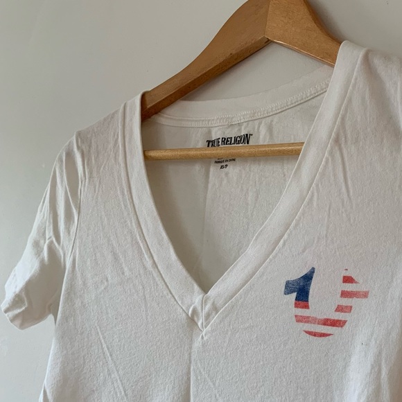 True Religion Buddha Logo V Tee - Picture 7 of 7